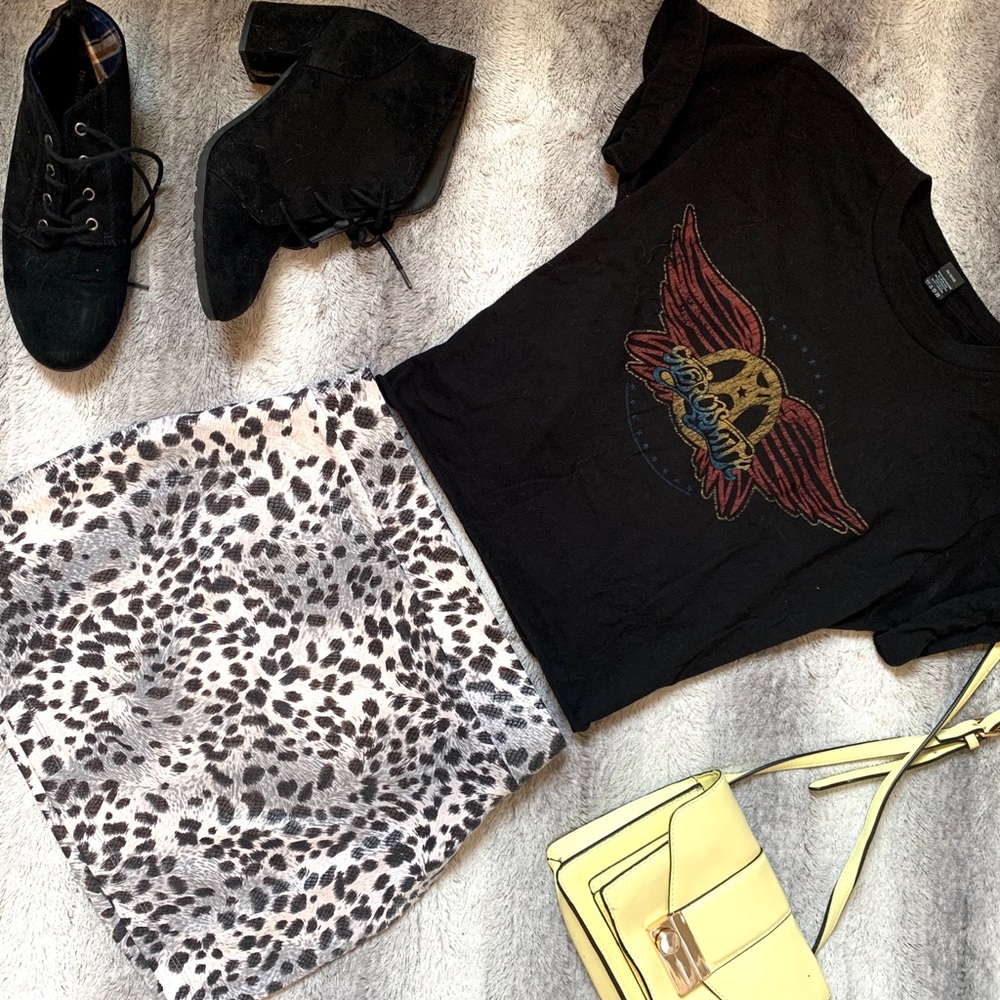 grey animal print mini skirt